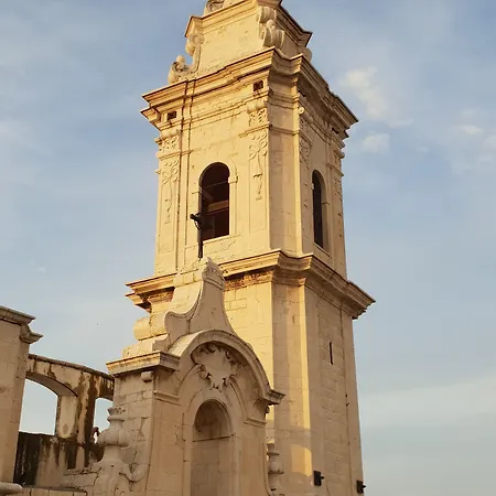 Couette-café San Pietro Al Borgo 4*